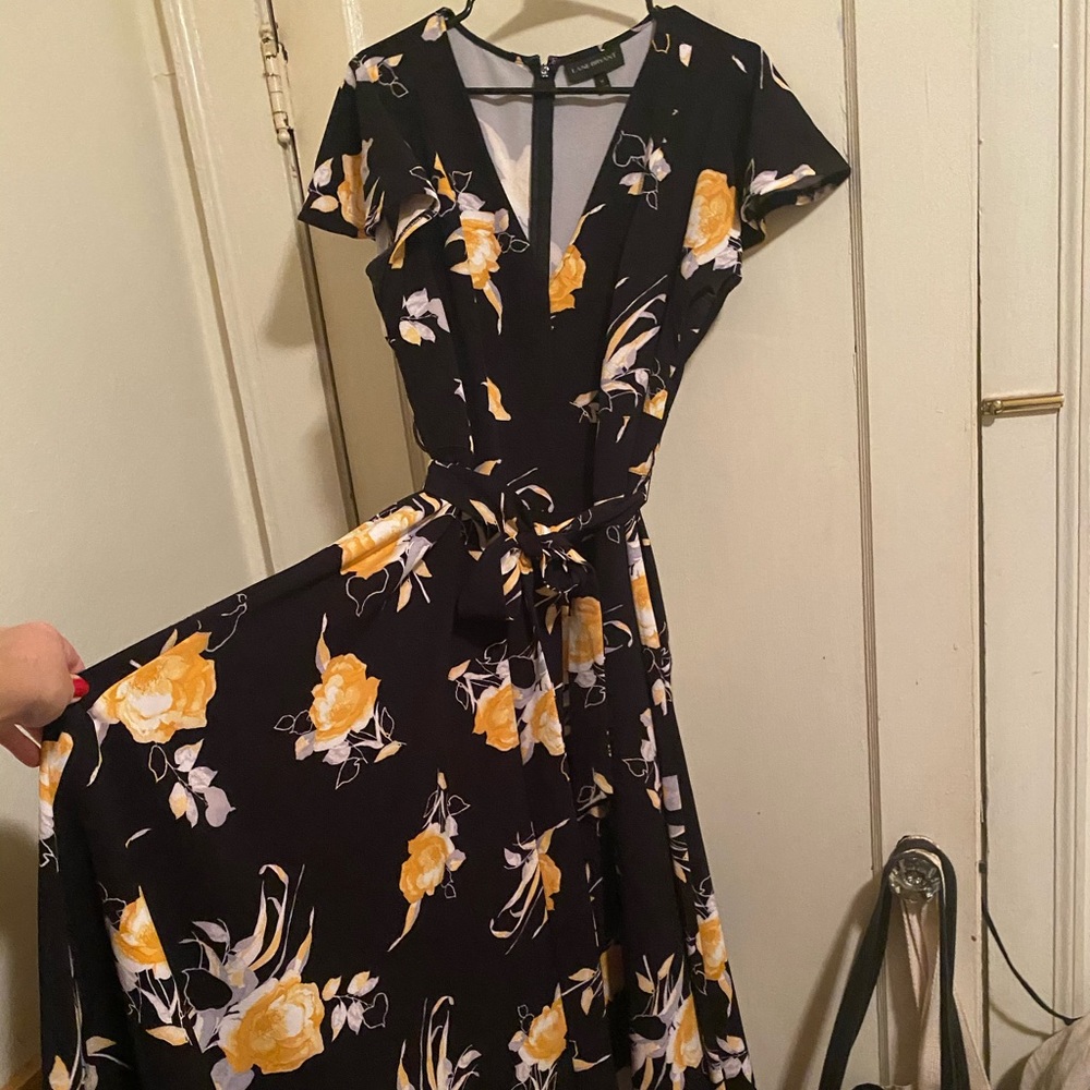 AMAZING Black floral long dress WITH POCKETS!